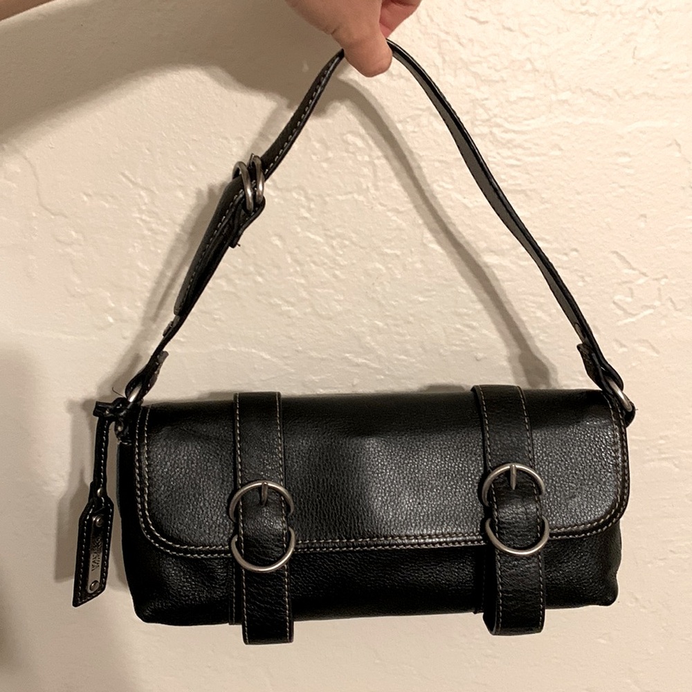*vintage* EUC Kenneth Cole Reaction 💯 leather baguette handbag
